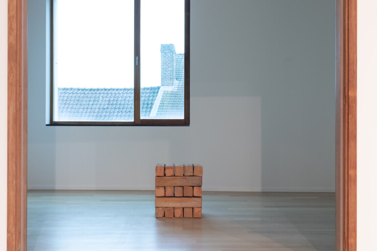 Series Vandenhove 24